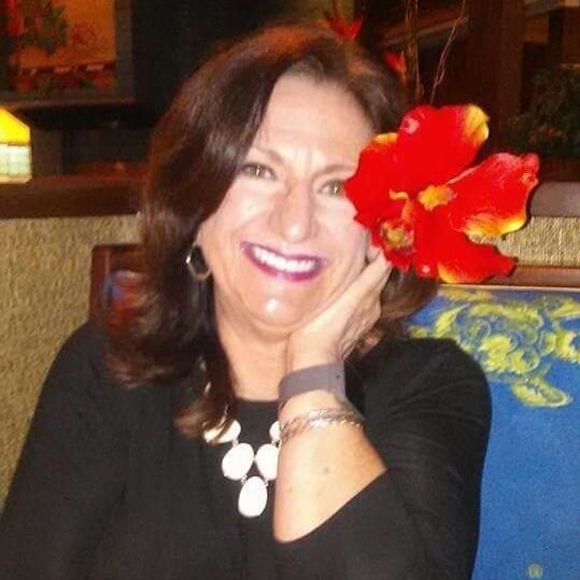 Meet your Posher, Carmen - Picture 1 of 1